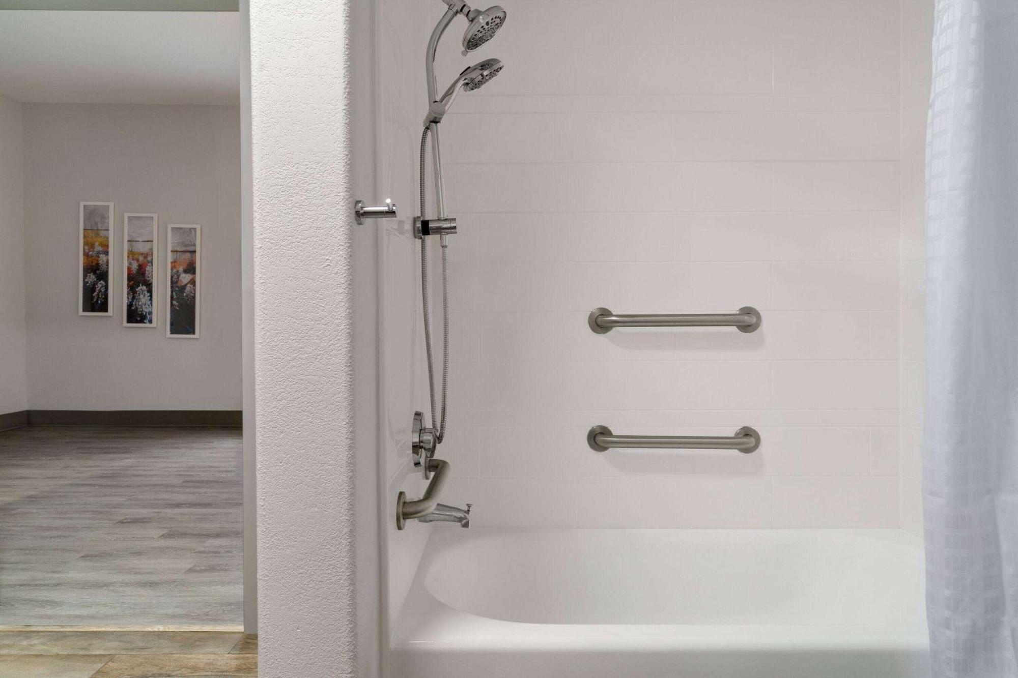 La Quinta By Wyndham Stephenville Buitenkant foto