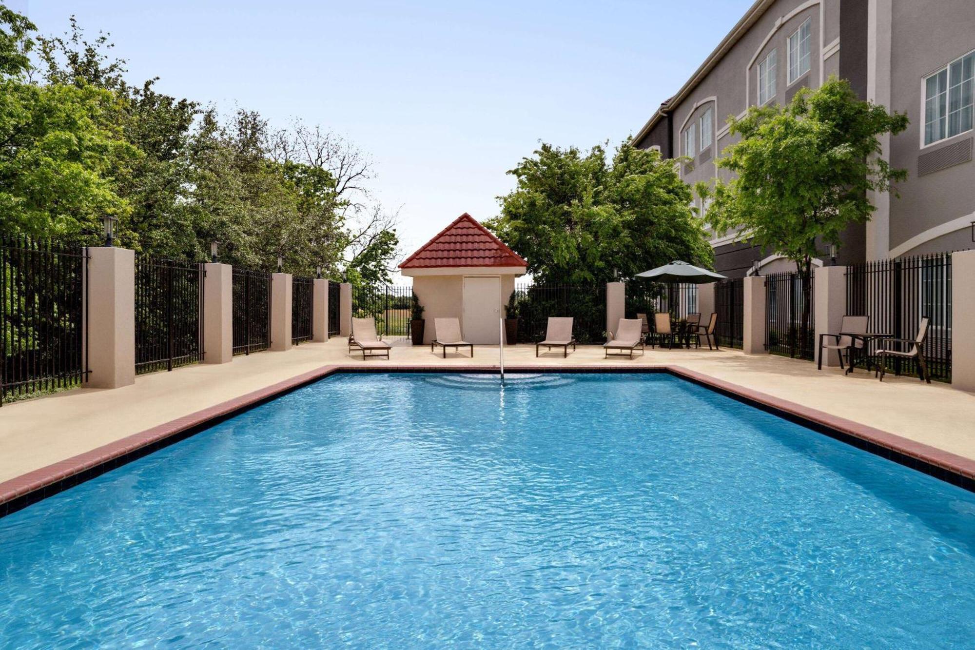 La Quinta By Wyndham Stephenville Buitenkant foto